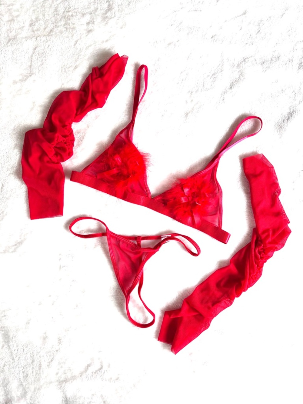 ✨ red bow + marabou bra set